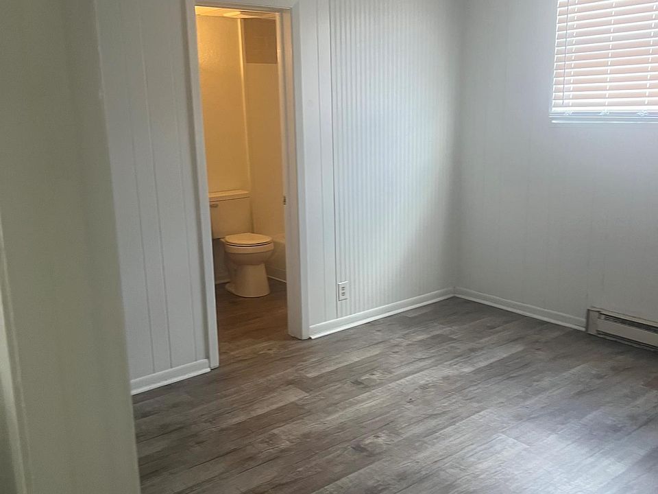 2nd image of 412 Watauga Dr #7