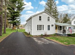 10 Spring St, Mexico, NY 13114