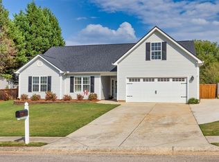 1796 Maxey Ln, Winder, GA 30680