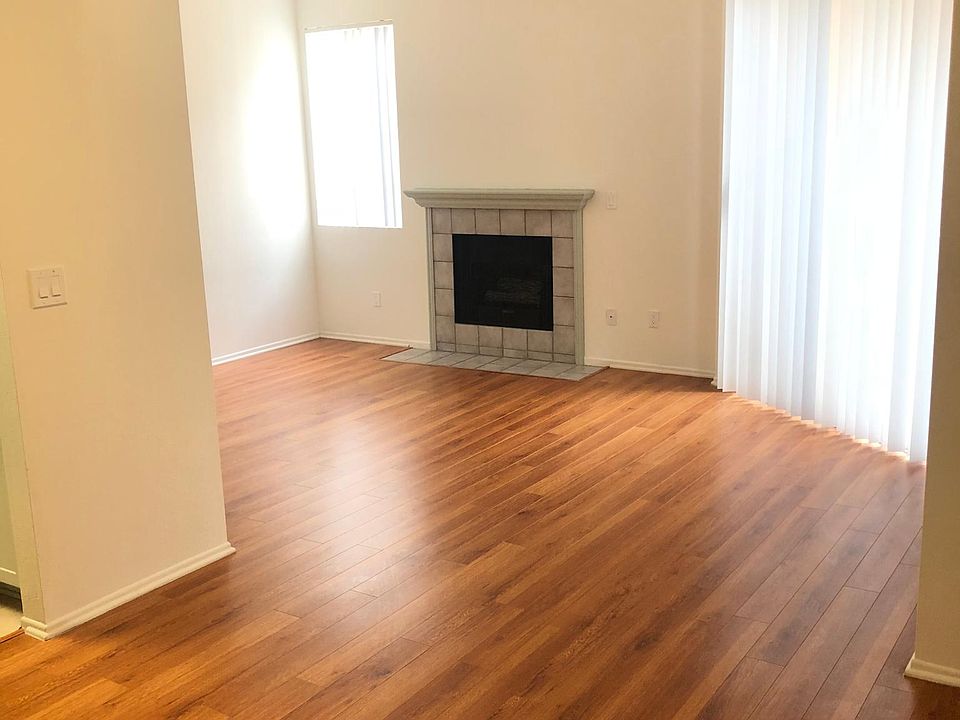 1st image of 1545 Amherst Ave #21502450