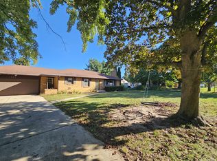 1721 Andrew St SE, Kentwood, MI 49508