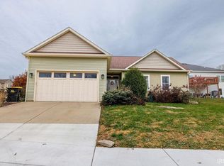 1264 W Hedge Apple Ln, Bloomington, IN