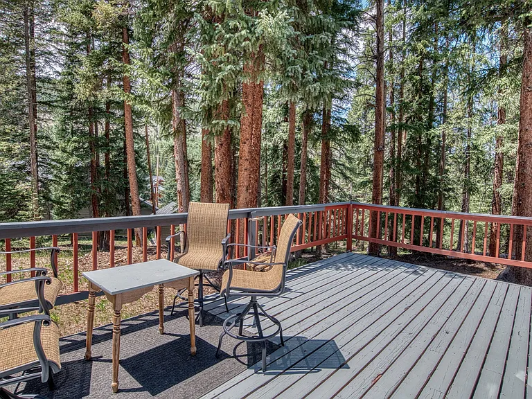 374 Wilderness Dr — Photo 17
