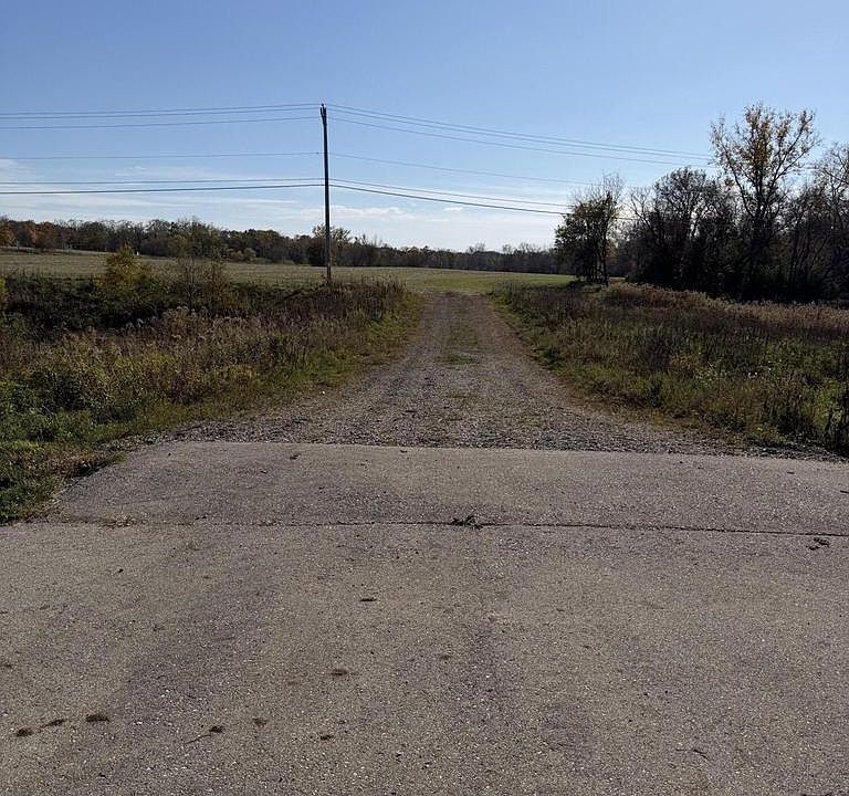 2nd image of Lt1 OLD GREEN BAY RD ROAD
