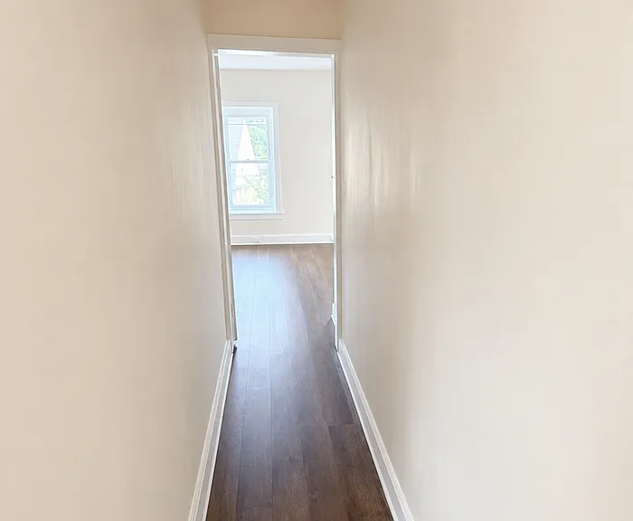 7 Carroll St — Photo 8