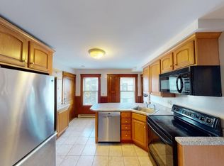 103 Jackson St #3, Cambridge, MA 02140