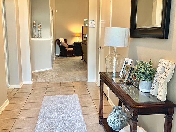 Entry way