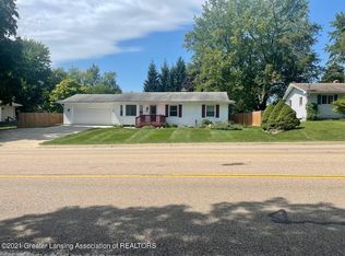 11291 Nixon Rd, Grand Ledge, MI 48837