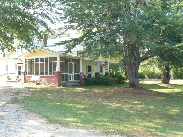 365 Moss Farm Rd, Blacksburg, SC 29702