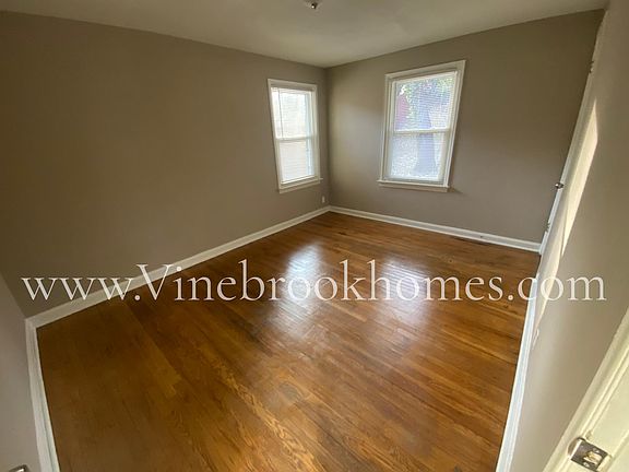 5th image of 1961 Stillwater Dr