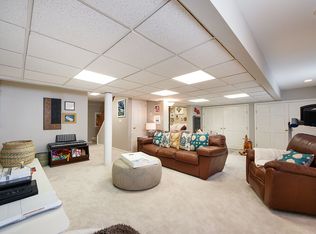 6 Fielding Rd, Short Hills, NJ 07078