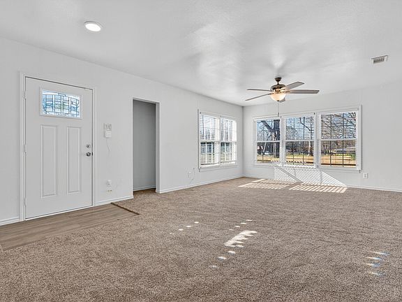 5th image of 506 S 5th St