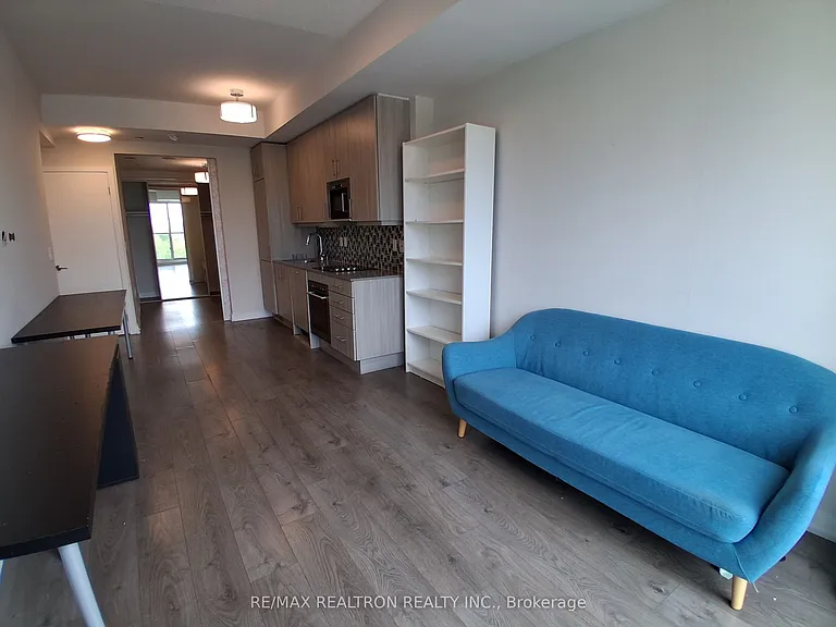 297 College St #821 — Photo 14