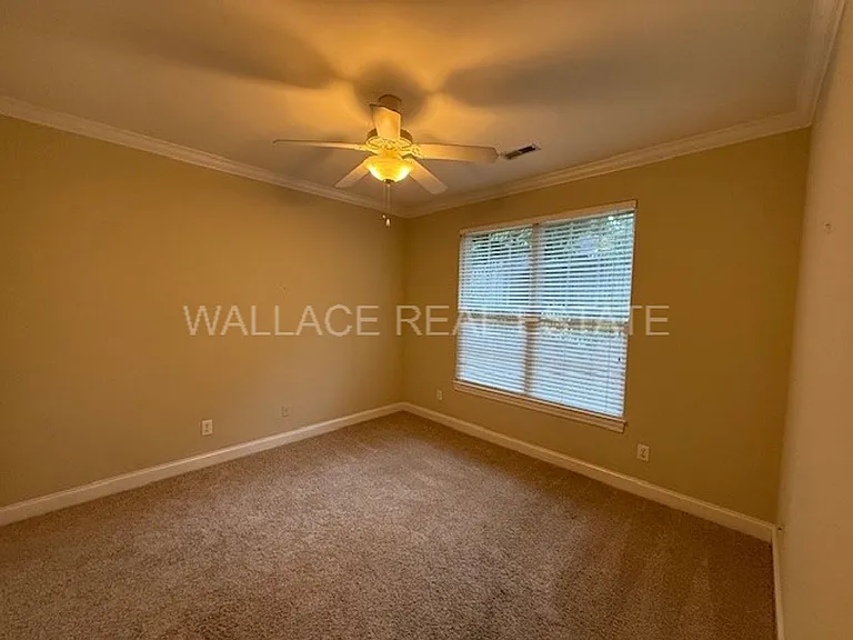 10912 Alvaros Ln — Photo 8