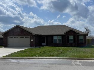 4360 E 23rd St, Joplin, MO 64804