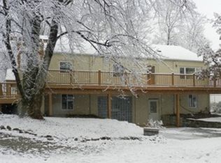 1307 S Adams St, Versailles, IN 47042