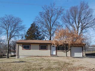48 David Dr, Saint Charles, MO