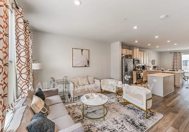 3472 Jacobs Ford Way — Photo 11