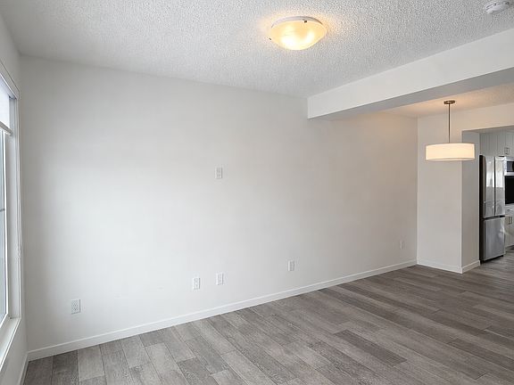 5th image of 525 Secord Blvd NW #24