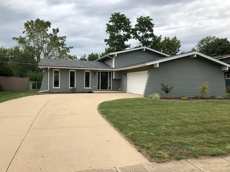 1st image of 1233 Brentwood Pl