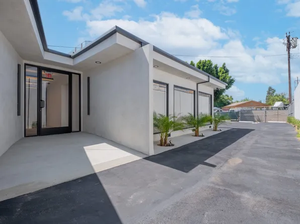 8809 Sunland Blvd, Sun Valley, CA 91352