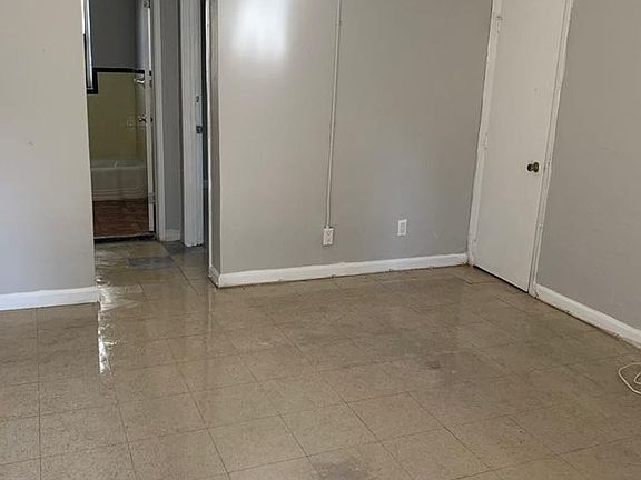3rd image of 1210 NW 2nd Ave APT 5