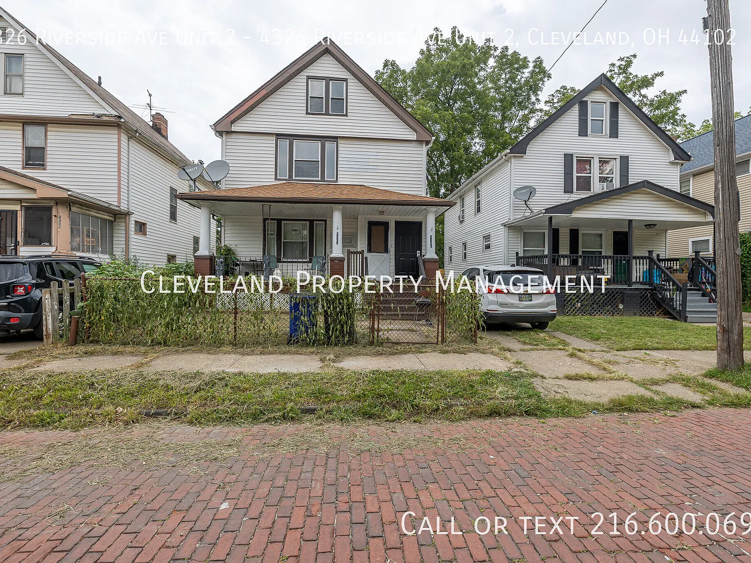 Charming 2 bedroom Unit — Photo 1