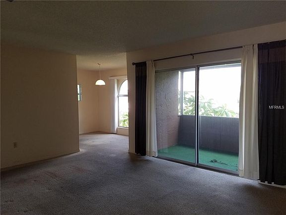 2nd image of 234 115th Ave N Unit 3