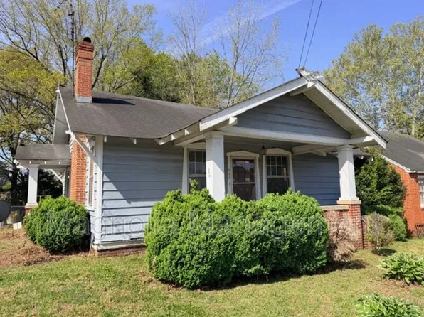 503 Young St, Henderson, NC 27536