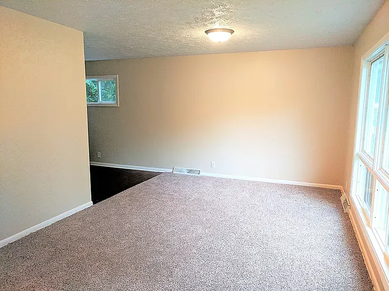 6630 Lafayette Ave — Photo 3