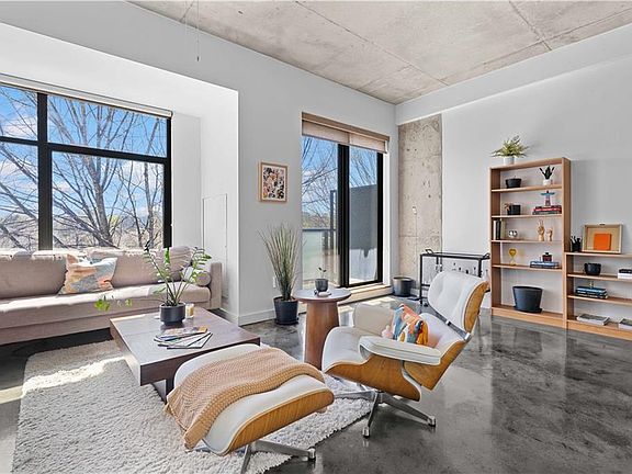 5th image of 335 W Ponce De Leon Ave Unit 404