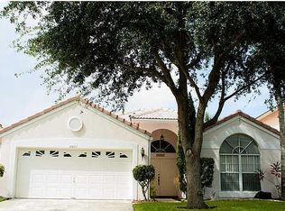 10857 Old Bridgeport Ln, Boca Raton, FL 33498