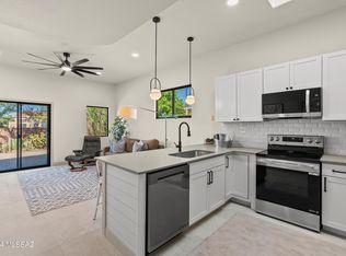 9985 E Via Del Pasto, Tucson, AZ 85747