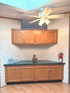 4th image of 32544 N Center Ln
