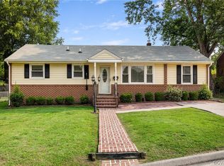 608 Charles Ave, Colonial Heights, VA 23834
