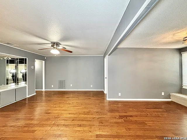 7015 Forest Pine St — Photo 9