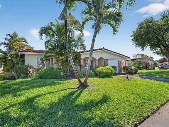 3rd image of 4340 NW 13th Avenue