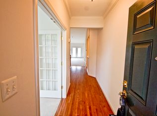 212 N View Cir, Warrenton, VA