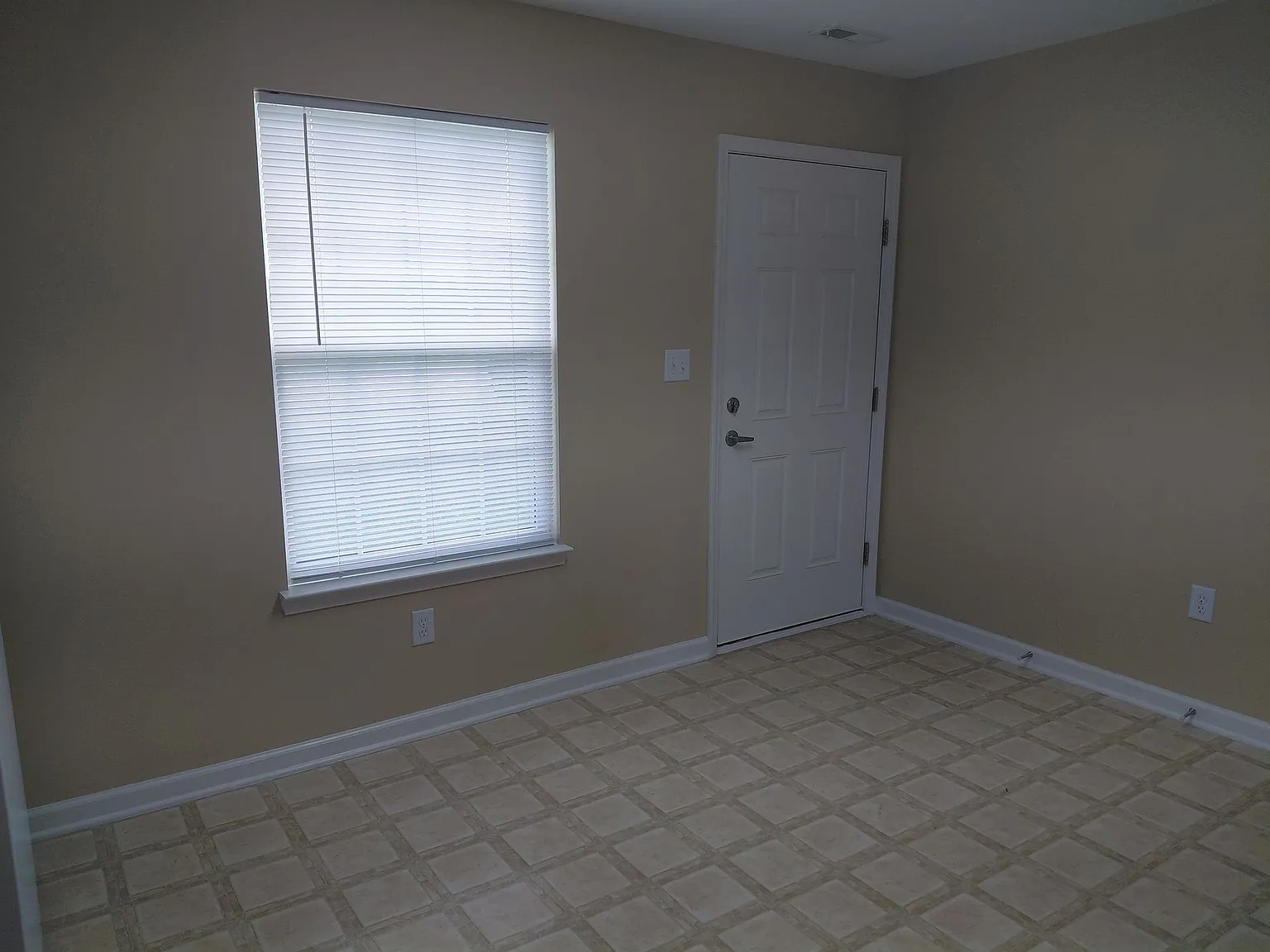 Stonehurst Pointe — Photo 3