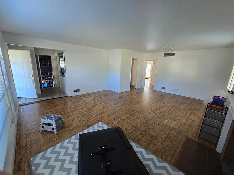550 Del Mar Ave — Photo 18