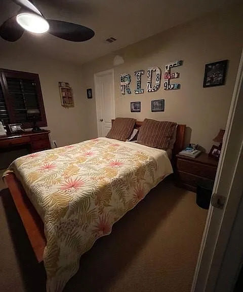7778 Highwood Ave — Photo 15