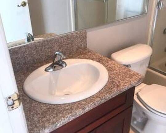 3rd image of 1652 S Colby Ave #202