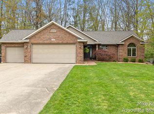 7316 Tylerwood Ct, Hudsonville, MI 49426