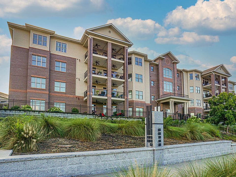 1st image of 220 Hugh Shelton Loop APT 303