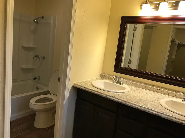 7914 Gold Star — Photo 16