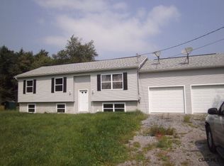 170 Gobblers Nob Rd, Friedens, PA 15541