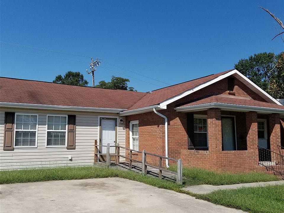 1st image of 1308 Elrado St