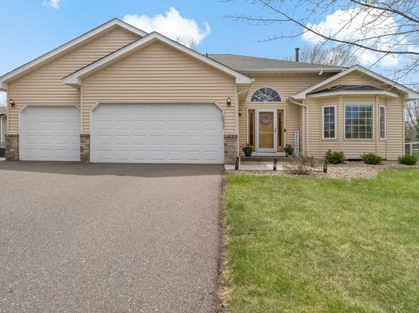 10809 57th St NE, Albertville, MN 55301