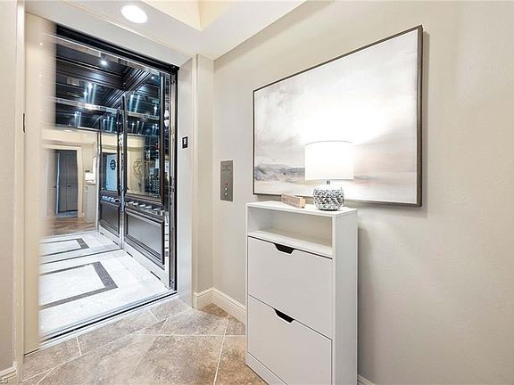 4th image of 1065 Borghese LN #1803