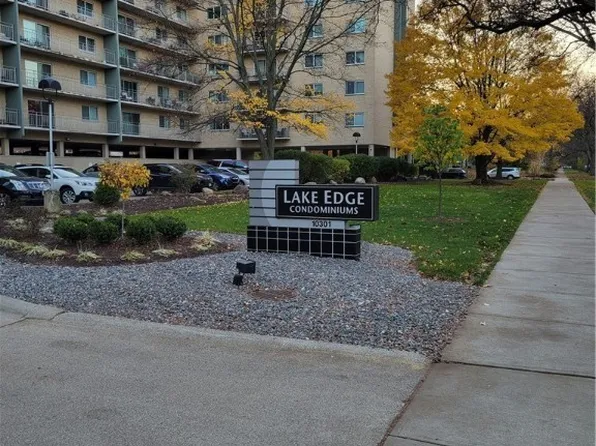 10301 Lake Ave APT 411, Cleveland, OH 44102
